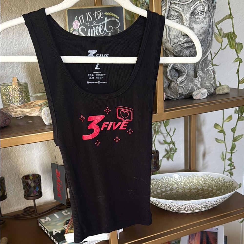 Black Fitted Sleeveless Tank Top